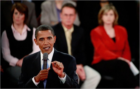 25319626 Senator Obama lays out his vision Town Hall style.