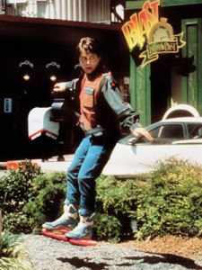 Back-Future-hoverboard_300